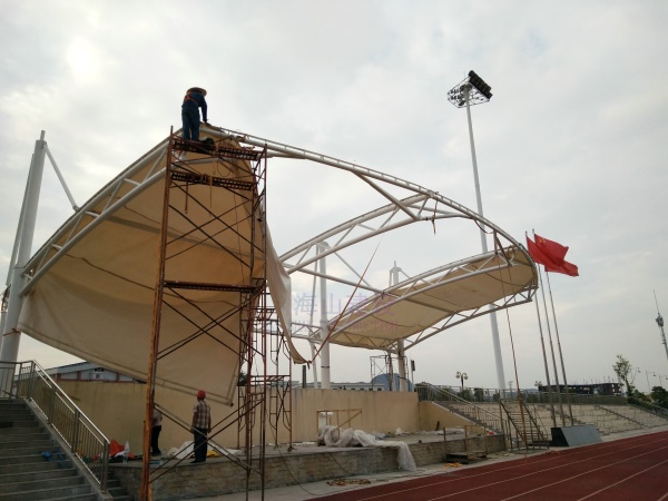 深圳第二高级中学看台膜结构工程
